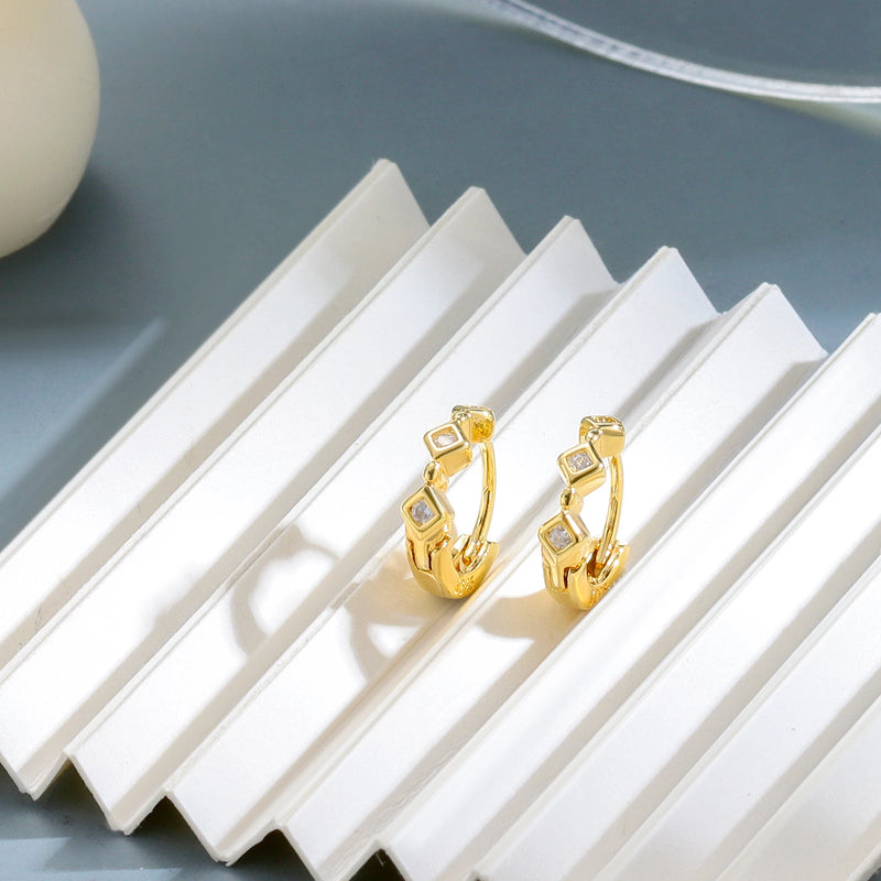 Brincos Femininos Clássicos com Zircão Incrustado, Elegância Atemporal para Presentear em Datas Especiais