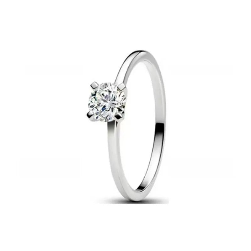 Anel Feminino em Prata 925 com Design Irregular de Coração Oval, Charme Moderno e Pedra Quartzo Fumê