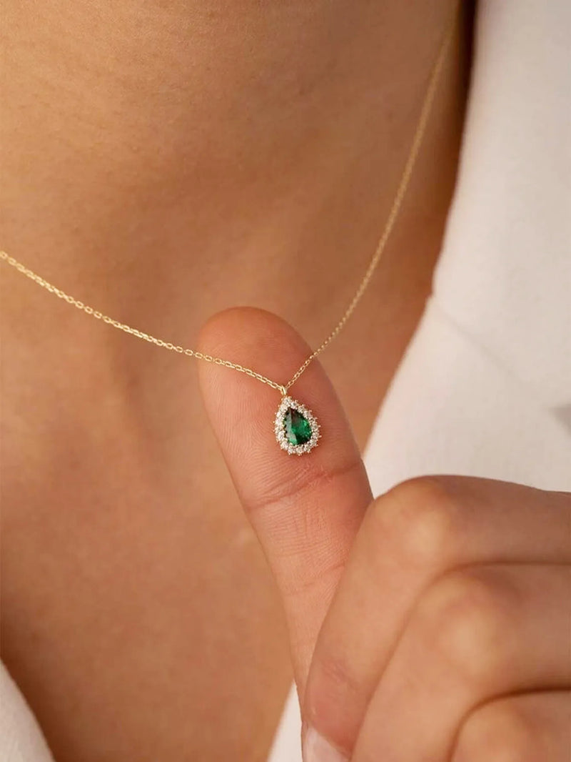 Colar Pingente Gota de Água em Zircão, Estilo Clássico e Elegância para Festas e Casamentos