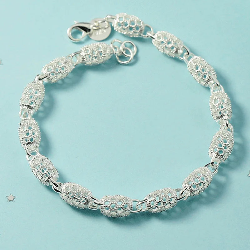 Pulseira Feminina em Prata 925 com Cristal, Design Vintage Ajustável com Detalhes de Nó e Charme Sofisticado