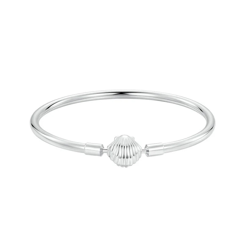 Pulseira Feminina em Prata 925 com Fecho em Coração e Charme Personalizável, Estilo Clássico e Elegante