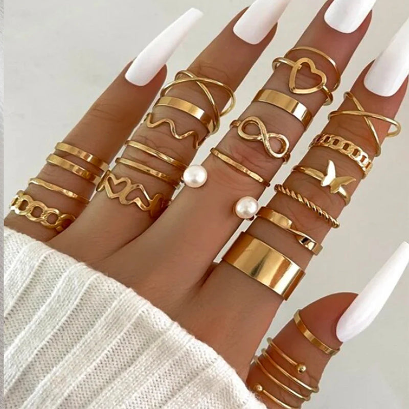 Super Kit 58 Peças Douradas com Colares, Brincos, Anéis e Pulseiras para Estilo Versátil e Completo