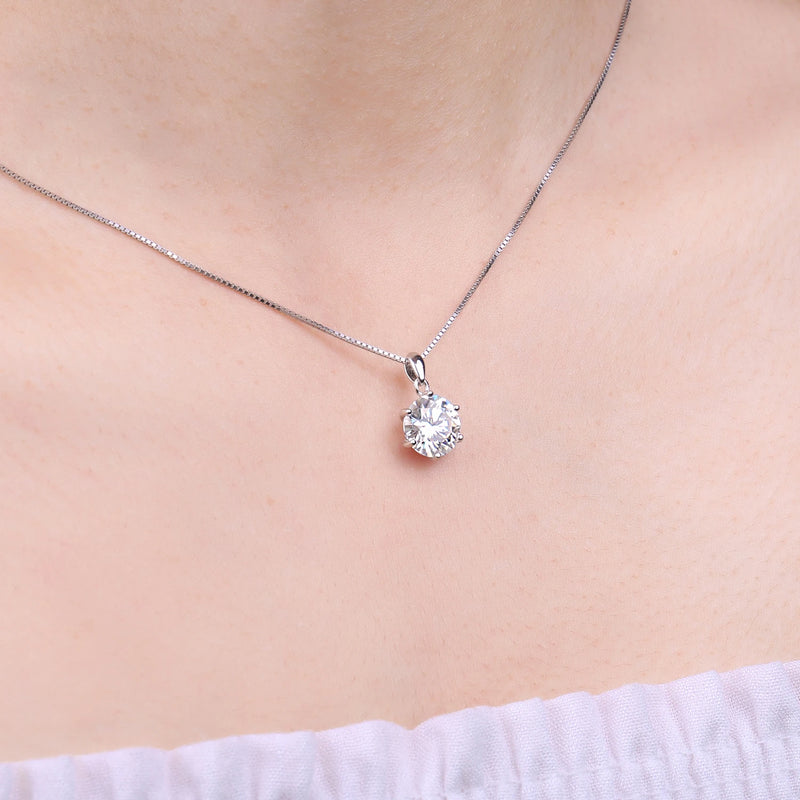 Pingente Solitário em Prata 925 com Moissanite Redondo, Luxo Clássico e Brilho Duradouro