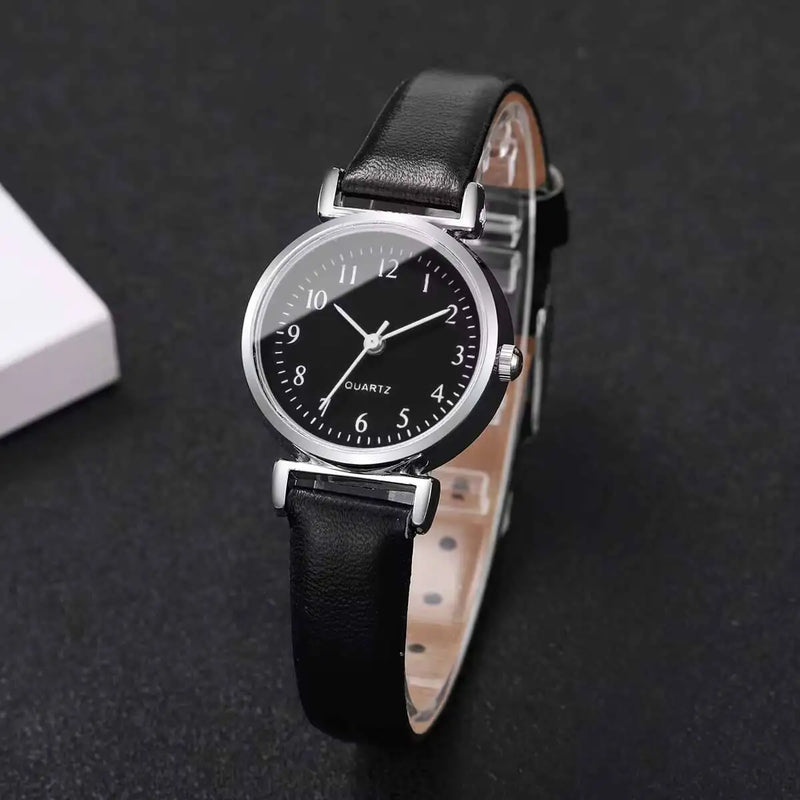Kit com 2 Relógios Femininos de Quartzo, Mostrador Pequeno de 25mm e Pulseira em Couro Elegante
