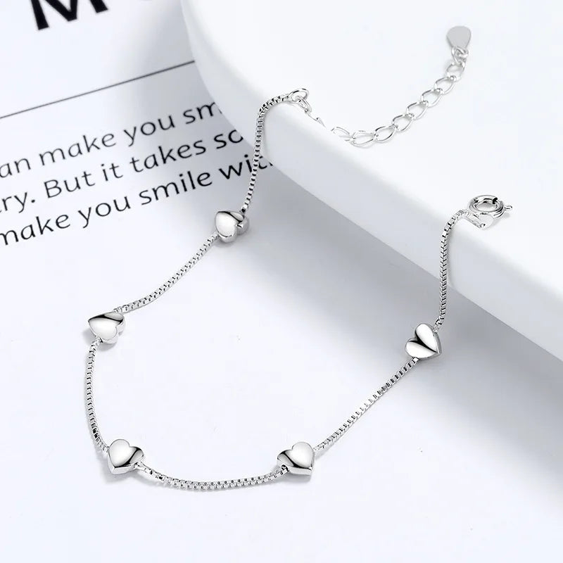 Pulseira Feminina em Prata 925 com Borboletas Cravejadas, Design Romântico e Ajustável para Datas Especiais