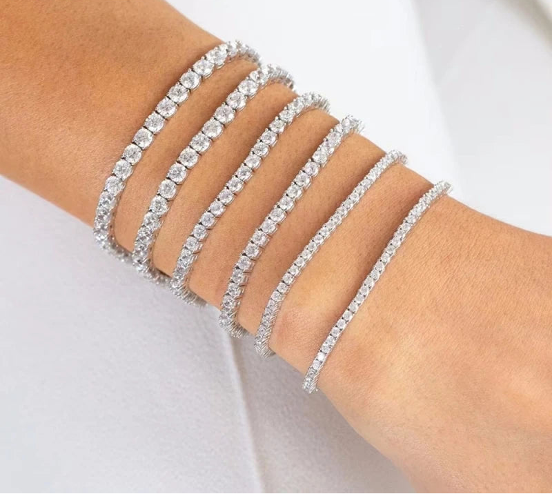 Pulseira Feminina em Prata 925 Estilo Tênis com Cristais de Zircônia, Luxo Moderno e Sofisticação Atemporal