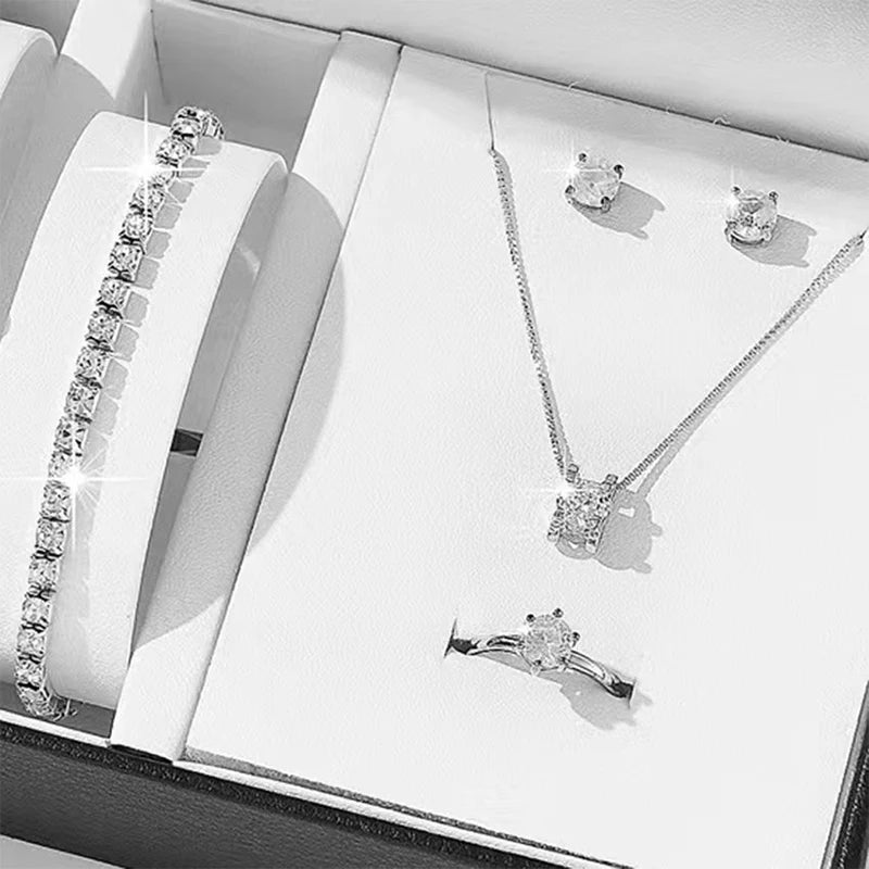 Kit Princesa 5 Peças com Colar, Pulseira, Anel e Brincos em Cristal, Luxo para Noivas e Presentes Especiais