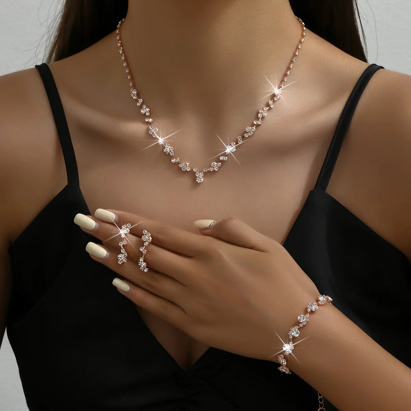 Conjunto Clássico de Colar, Brincos e Pulseiras Florais, Elegância Completa para Casamentos e Festas