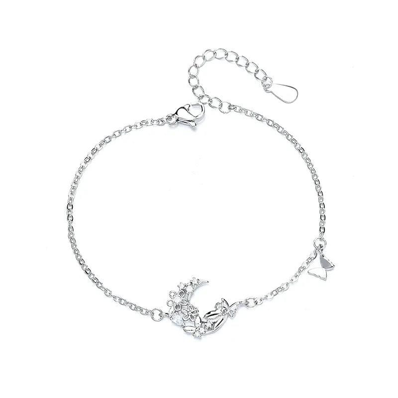 Pulseira Feminina em Prata 925 com Borboletas Cravejadas, Design Romântico e Ajustável para Datas Especiais