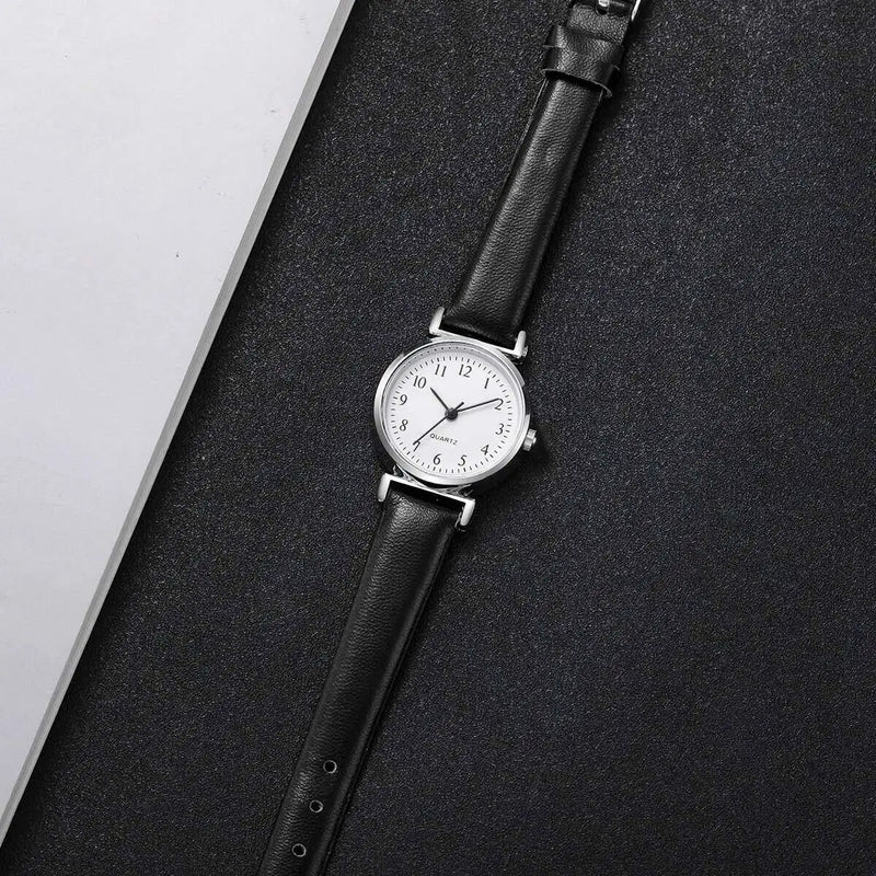 Kit com 2 Relógios Femininos de Quartzo, Mostrador Pequeno de 25mm e Pulseira em Couro Elegante