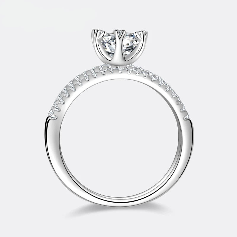 Anel de Noiva em Prata 925 com Moissanite de 0.5 a 1CT, Luxo e Brilho Atemporal para Casamento
