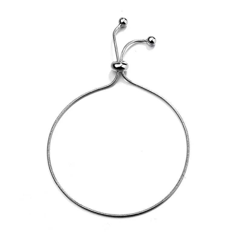 Pulseira Feminina em Prata 925 com Borboletas Cravejadas, Design Romântico e Ajustável para Datas Especiais