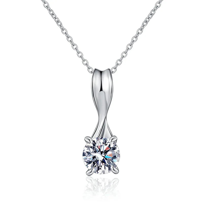 Colar de Moissanite com Pingente Rotativo em Prata 925, Design Exclusivo e Sofisticação Oriental