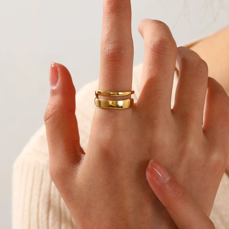 Anel Feminino Aberto Geométrico em Aço Inoxidável Dourado, Design Irregular Moderno e Estilo Minimalista