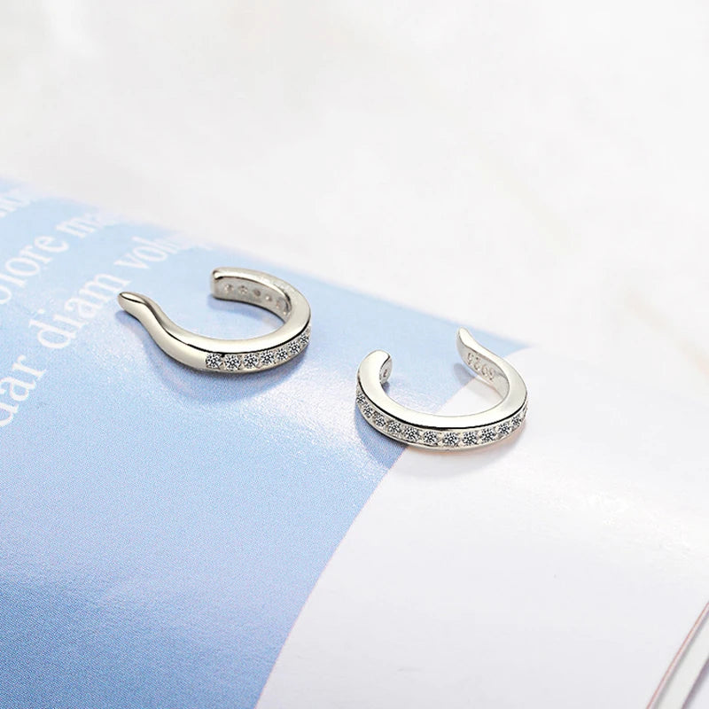 Brincos Earcuff em Prata 925 com Zircão, Modelo Sem Furo Estilo Punk Rock Moderno e Sofisticado